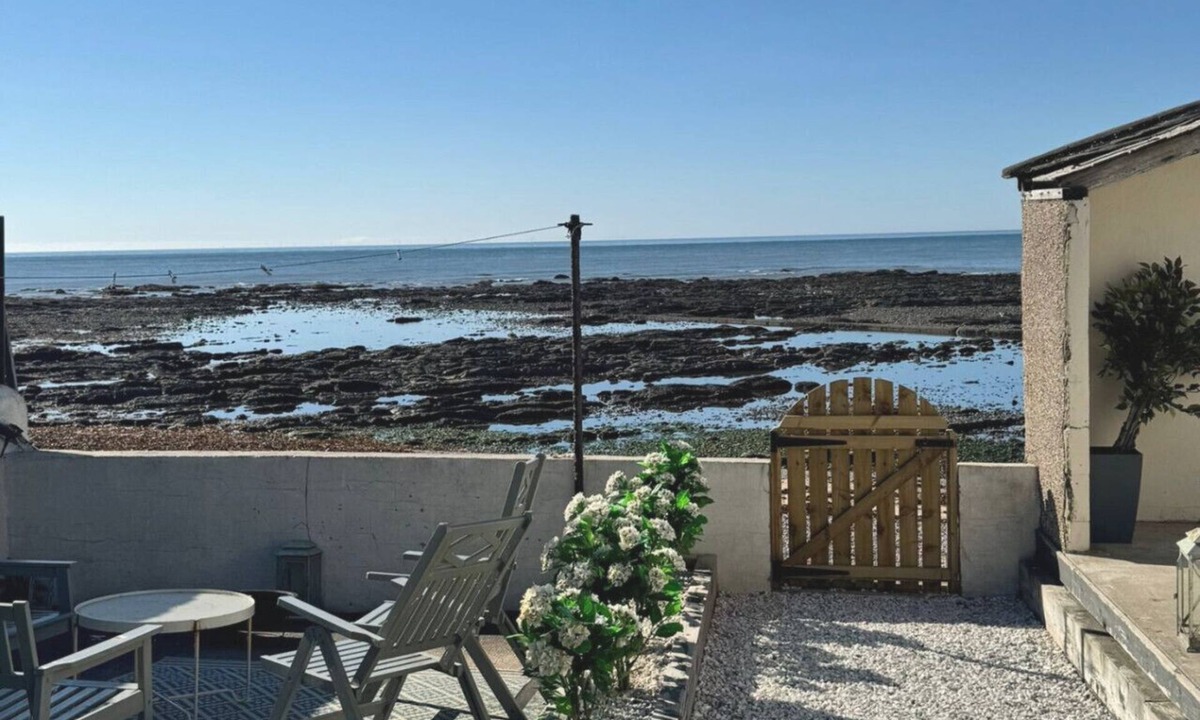 Letham Grange House | Coorie By The Coast, beachfront cottage, Arbroath