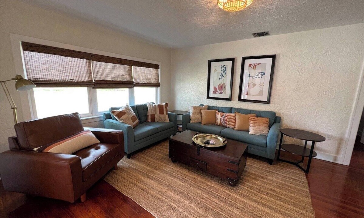 Clewiston House | Coot Bay Cottage at Lake Okeechobee