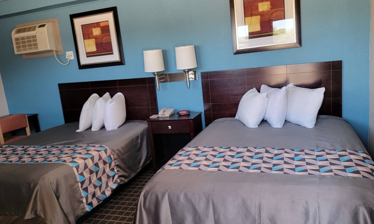 Medicine Lodge Hotel | Copa Budget Inn