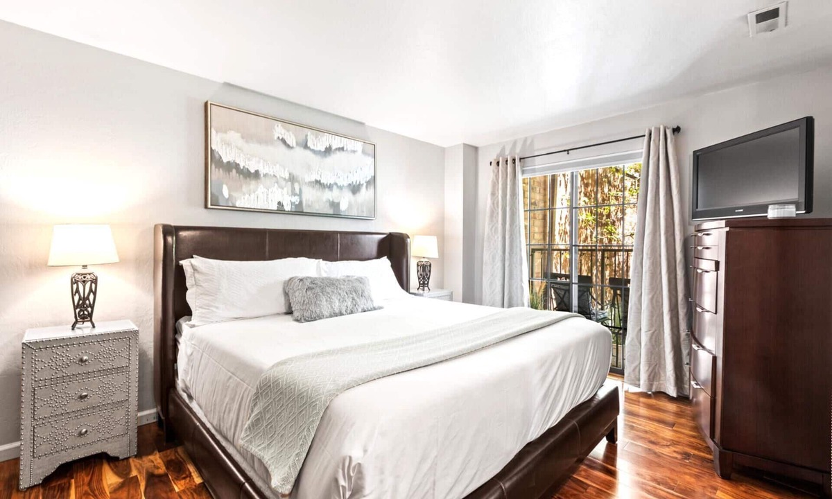 North Park City Condo | Copperbottom Inn by KBM