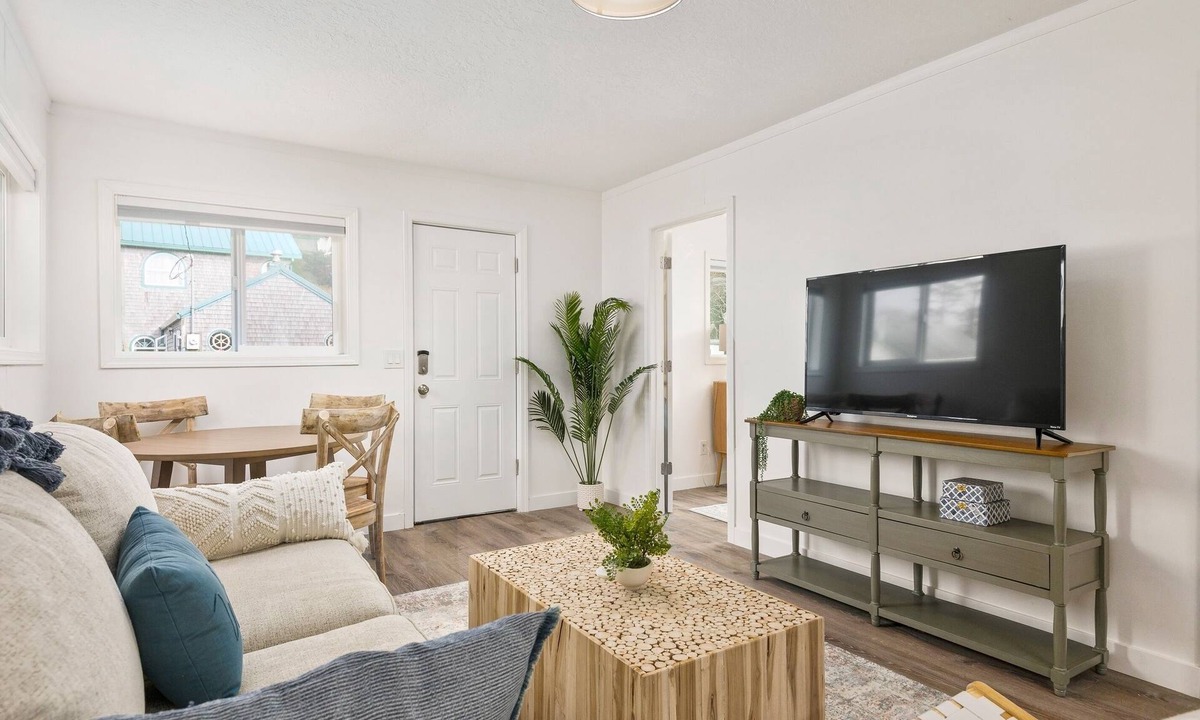 Rockaway Beach House | Coral Cottage Unit #3: Walk to Beach, Pet Friendly