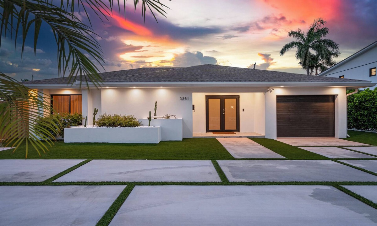 South Corals Villa | Coral Gem - Chic Villa Luxe + pool for 10