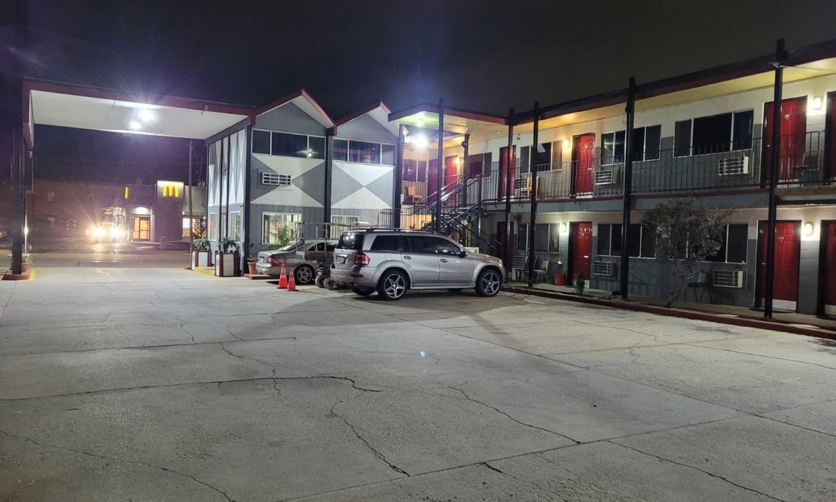 Hutchinson Hotel | Coratel Inn & Suites by Jasper Hutchinson