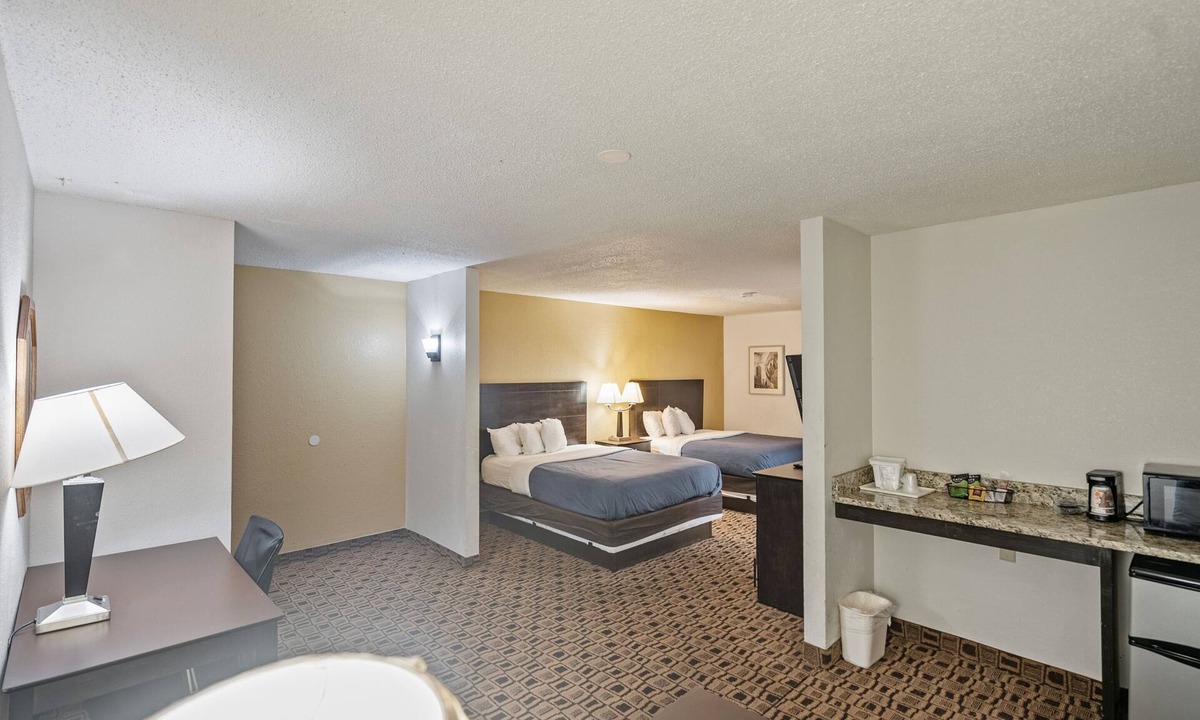 Wichita Hotel | Coratel Plus Luxury 2 Queen Bed Suite with Sofa Non-Smoking Oversized