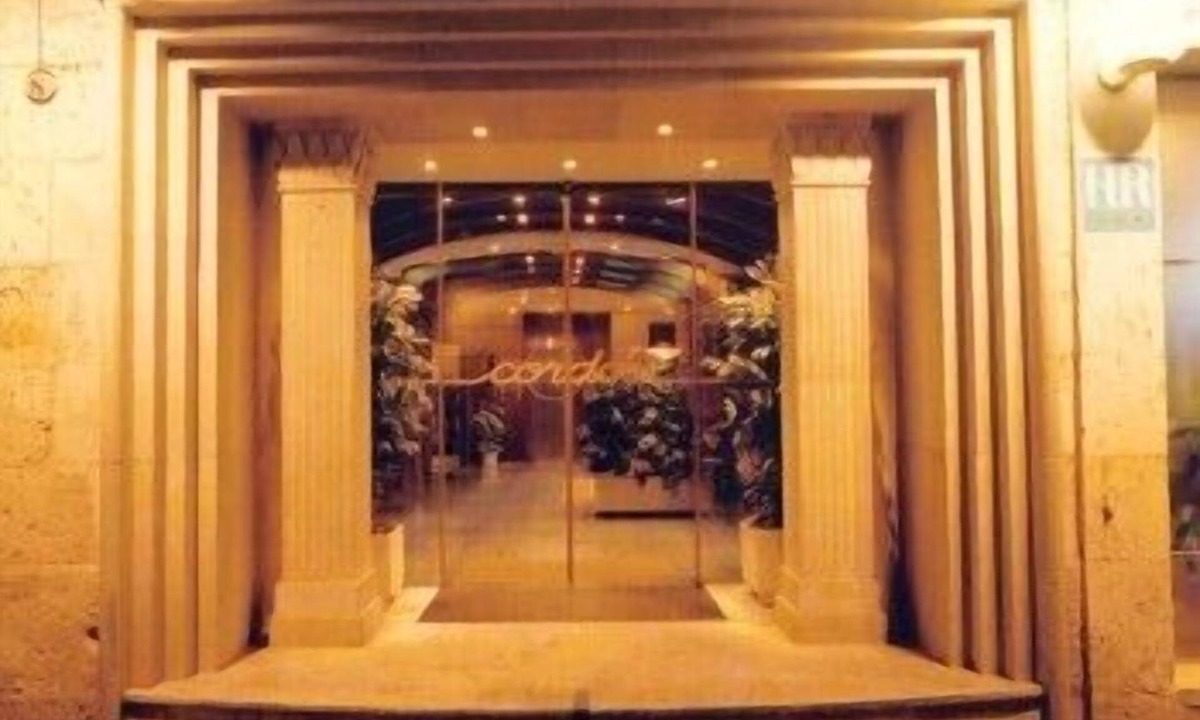 Burgos Hotel | Cordón