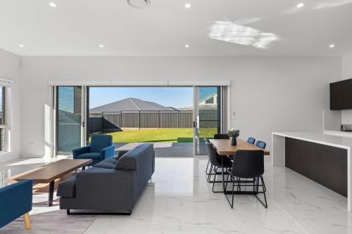 Nulkaba House | Cork & Vine on Coolalta - A Cellar Door Escape