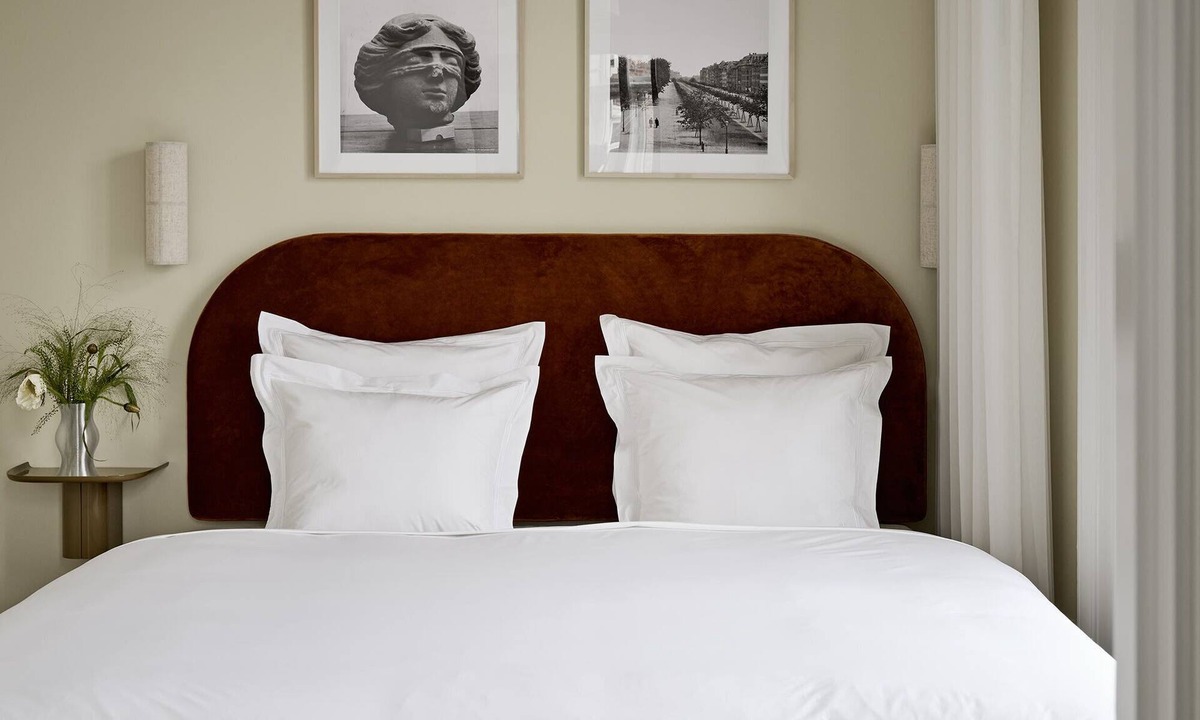 Copenhagen City Centre Apartment | Corner Two-Bedroom Apartment for 6