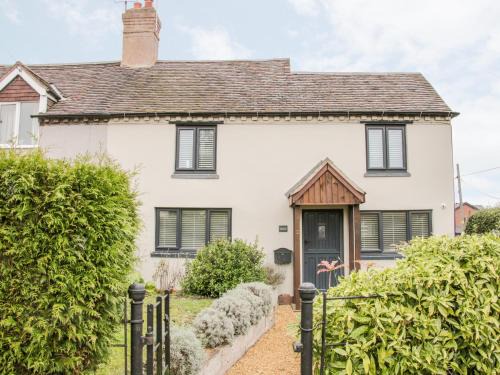 Edgmond House | Cornerways