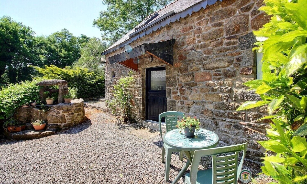 Saint-Gildas House | Cornflower - SAINT GILDAS