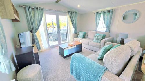 Newquay Resort | Cornwall Caravan Retreat 3 Crantock
