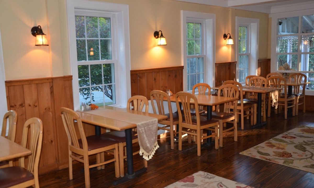 Cornwall Bridge Hotel | Cornwall Inn and Lodge