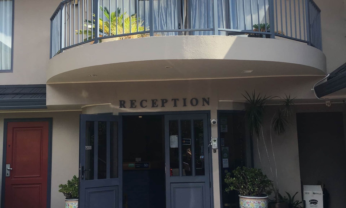 Epsom Hotel | Cornwall Park Motor Inn