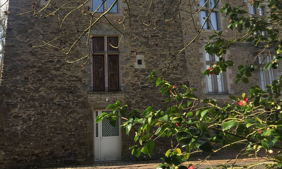 La Ferriere-de-Flee Apartment | Corporate Apartment