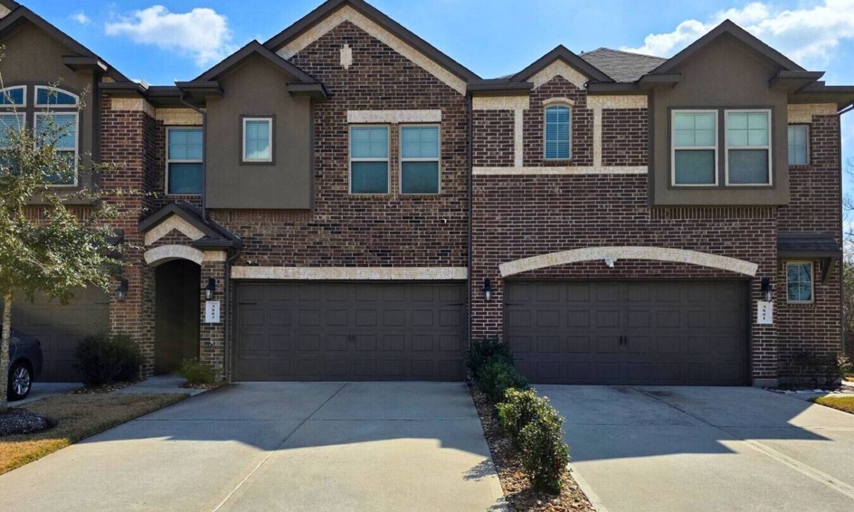 Pearland House | Corporate Retreat Near Houston and Med Ctr