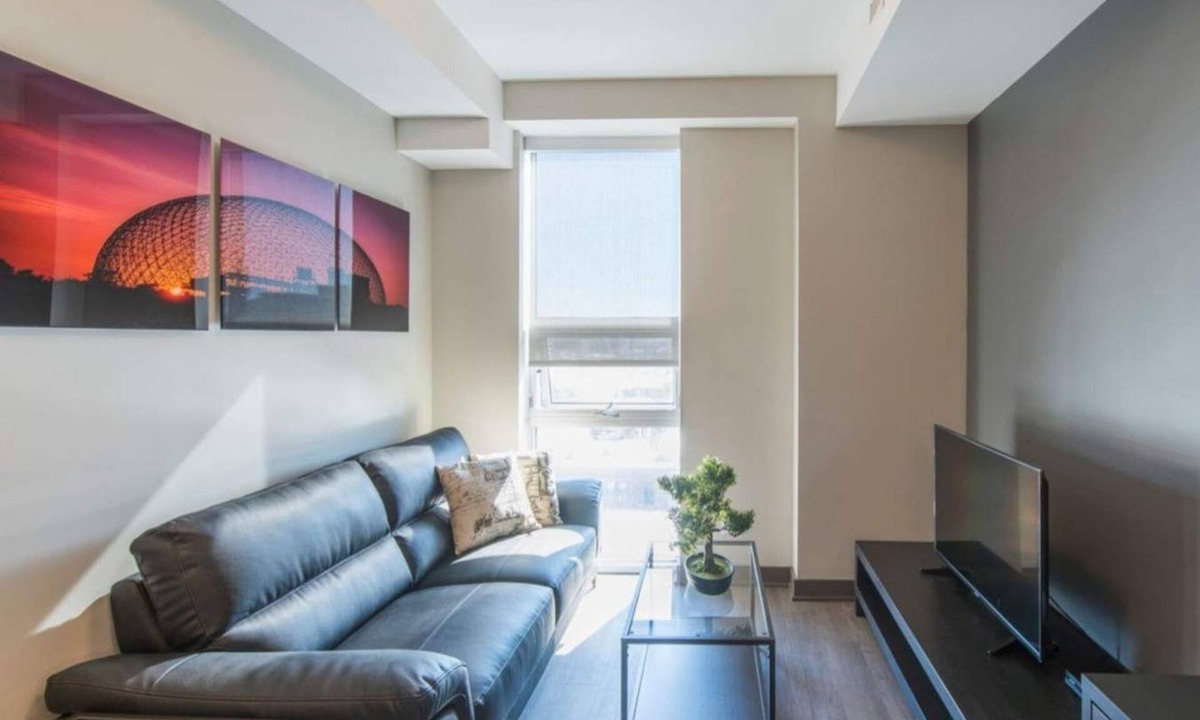 Centretown Apartment | Corporate Stays | Lisgar 2 Bedrooms
