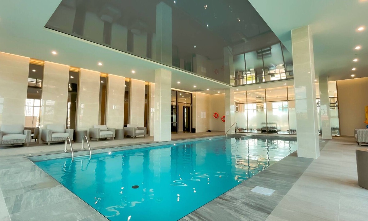 Saint-Laurent Apartment | Corporate Stays | Monarc | Restful 1 BR apt