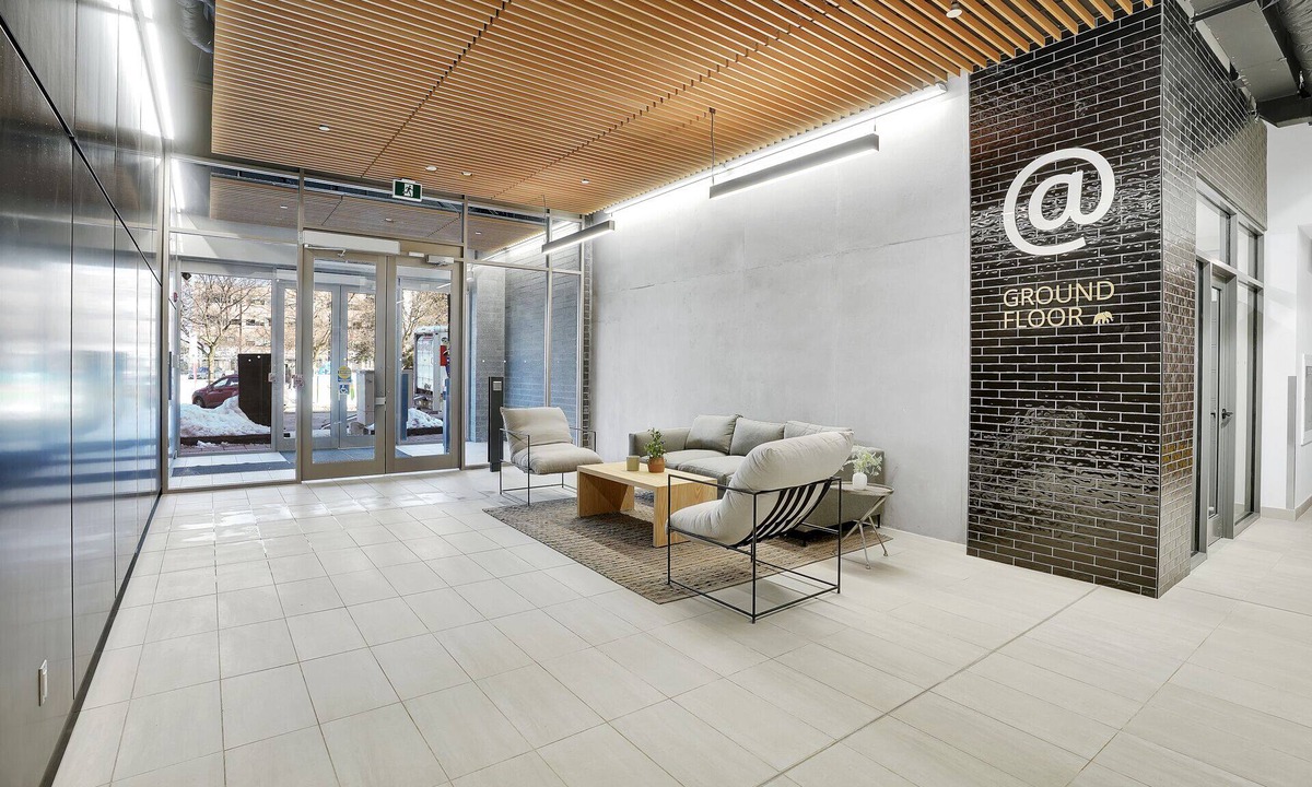Hintonburg Apartment | Corporate Stays - Spacious 2BR Loft with High Ceilings and Comfort