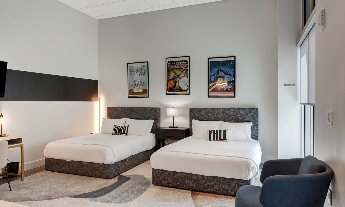 Donelson Apartment | Corporate Suite: Two Queen Edition