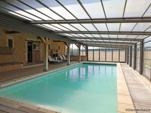 Dorceau House | Corps de ferme restauré avec piscine intérieure chauffée - FR-1-497-164