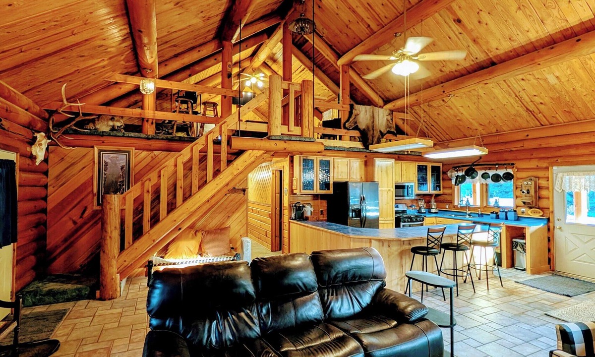 Ahsahka Cabin | Correa's Lodge