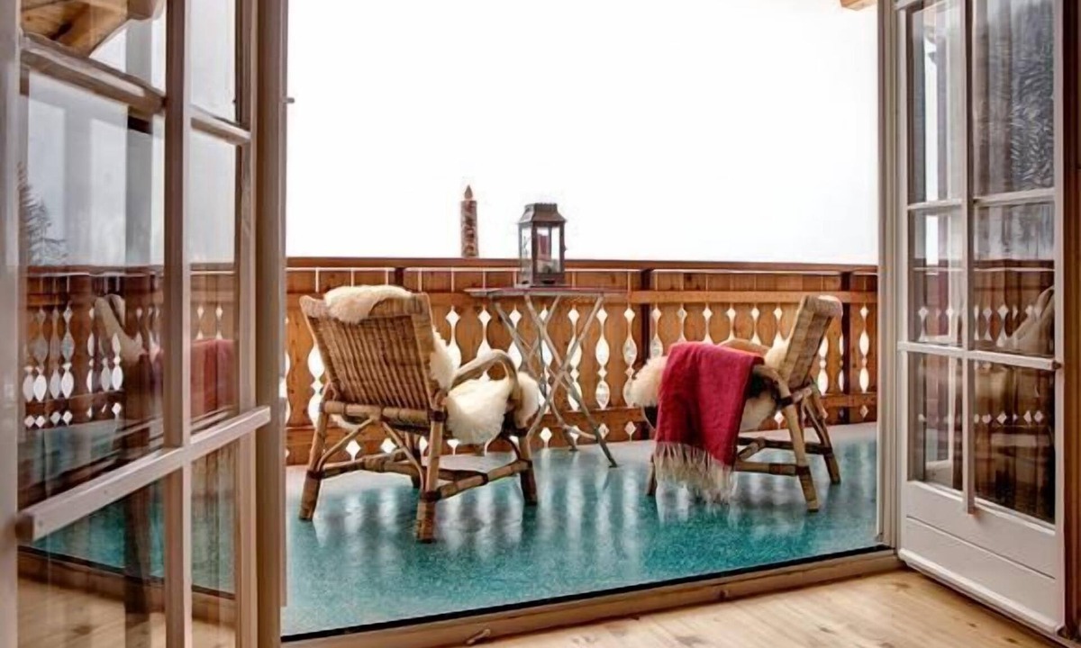 Litziruti Ski Chalet | Cosey Family Chalet with stunning alpine views