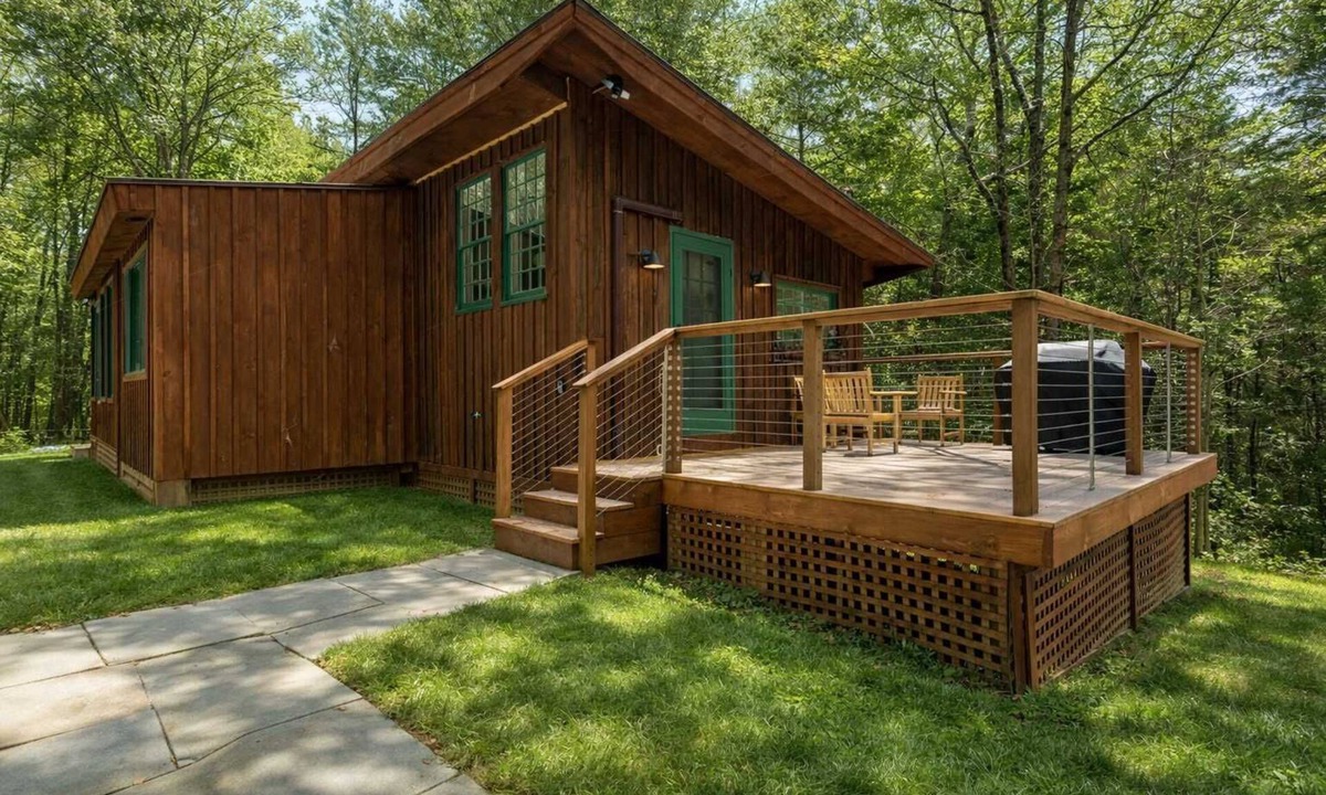 New Marlborough Cabin | Cosmo Cabin: Your Cozy Escape