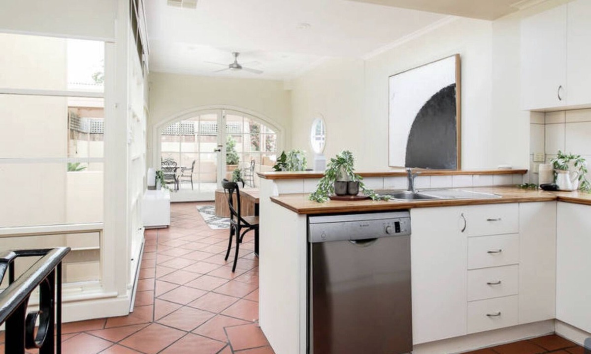 North Adelaide House | Cosmopolitan lifestyle