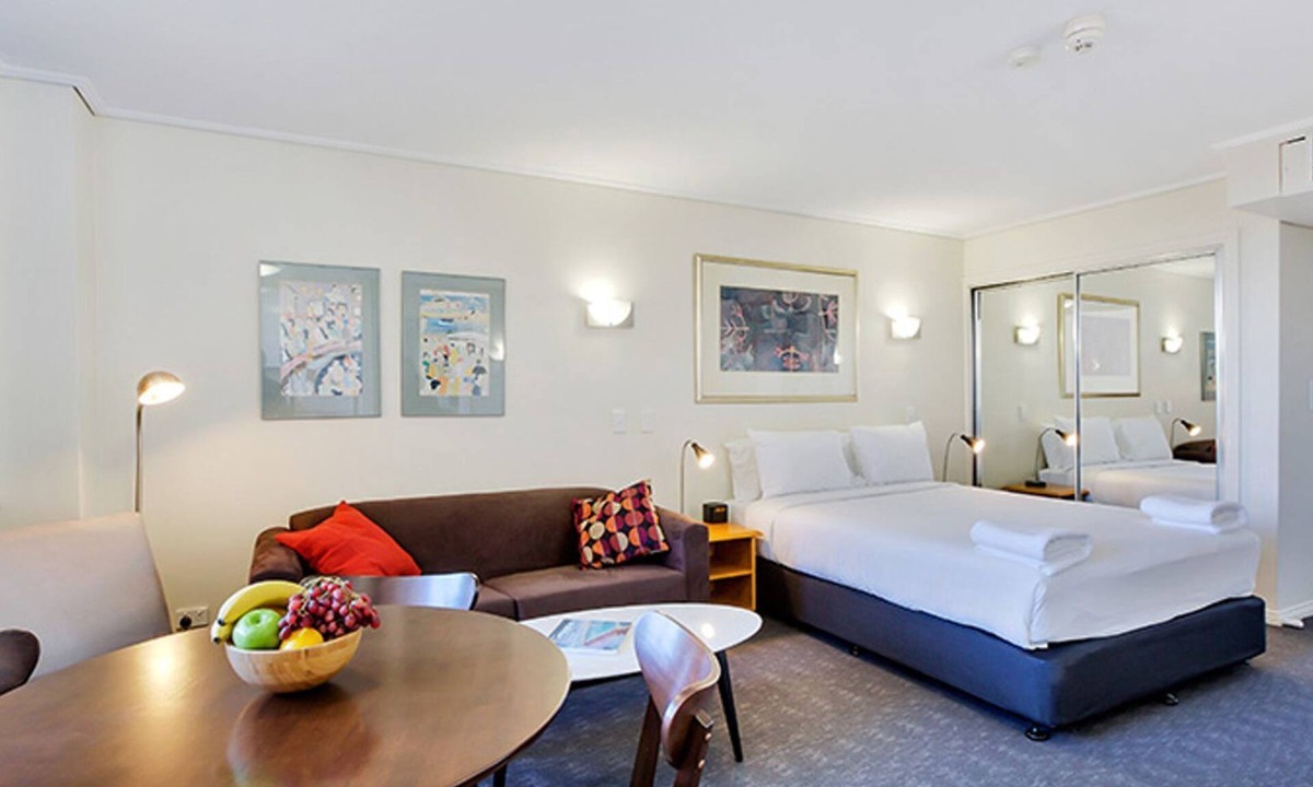 Darlinghurst Apartment | Cosmopolitan Lifestyle