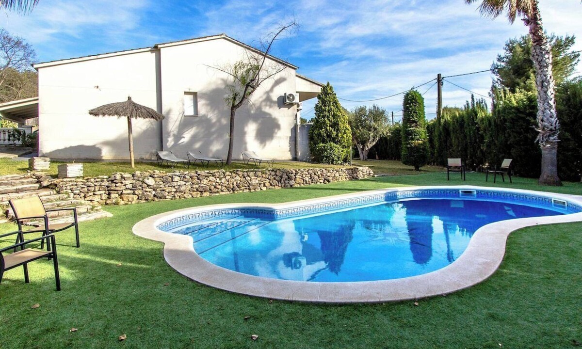 Cunit Villa | Costa Dorada Paradise, 2 km from beach!
