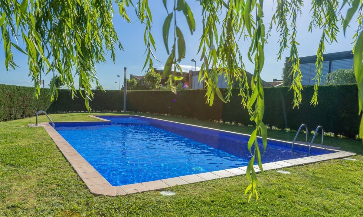 Albons House | Costabravaforrent Gavarres, für 6 Personen mit Gemeinschaftspool by Interhome