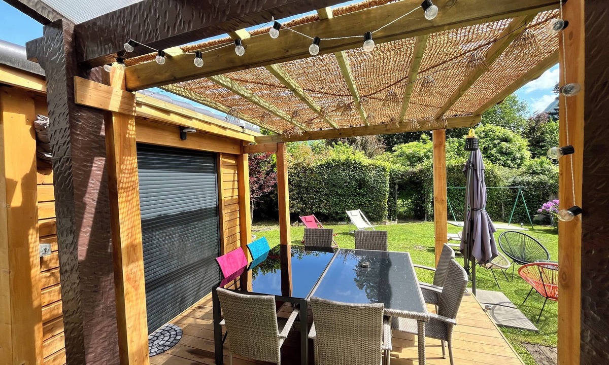 Cierp-Gaud House | ✨ Cosy 130m2 house with jacuzzi & mountain views - sleeps 10 ✨