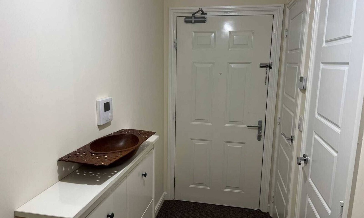 Portswood Apartment | Cosy 3 BR Flat in Southampton