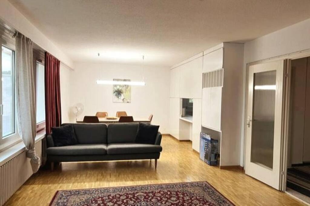 Uster District Apartment | Cosy 4.5 rooms apartment @ LS 16 Dübendorf