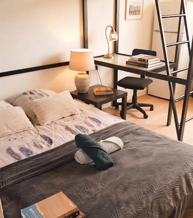 Merignac Apartment | Cosy accommodation for teams & groups & family with parking