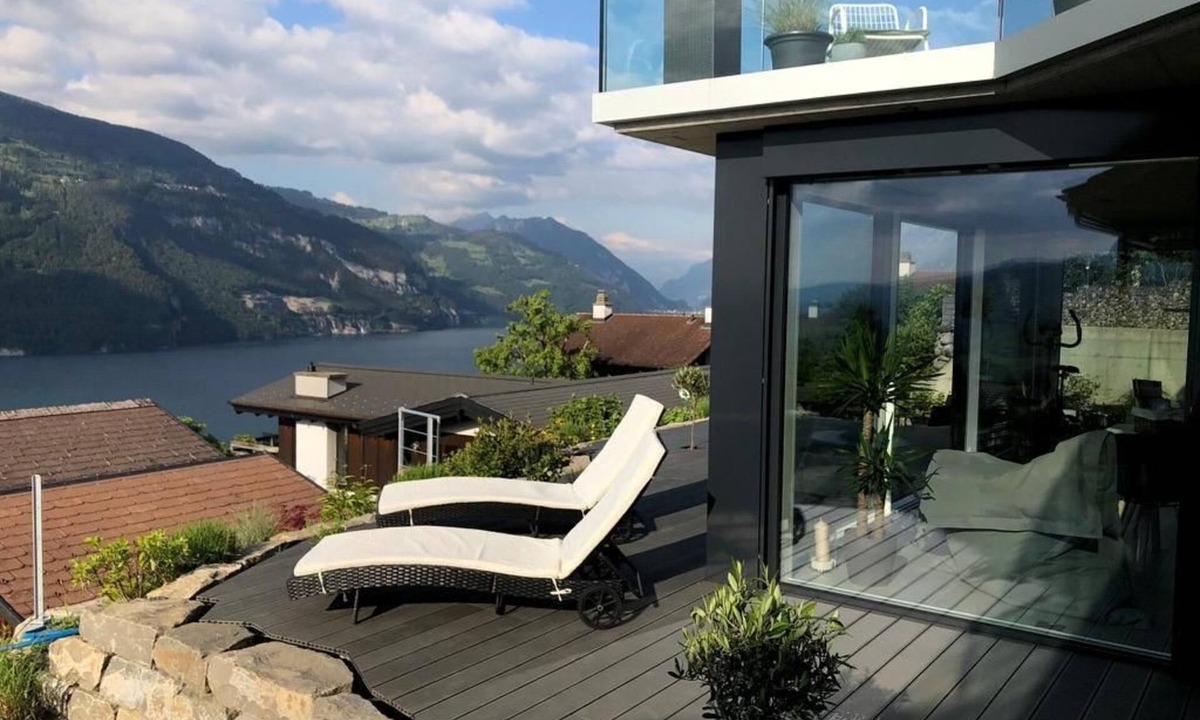 Krattigen Apartment | Cosy and modern flat with panoramic views
