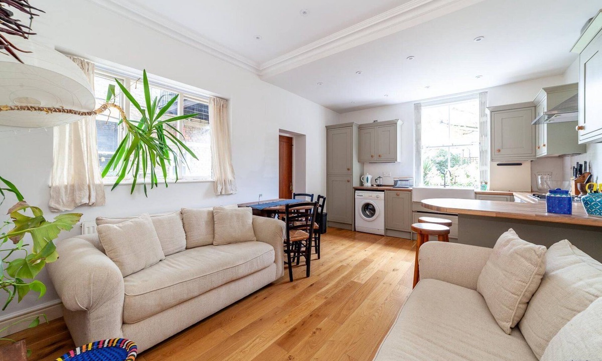 Vassall Apartment | Cosy and Spacious Home