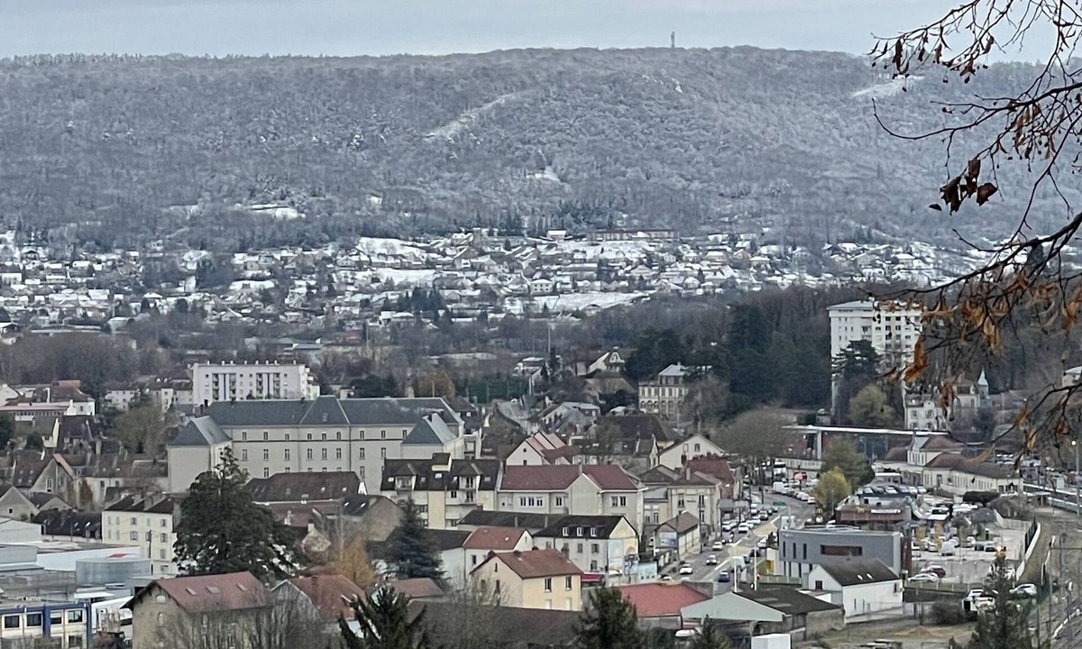 Lons-le-Saunier Apartment | Cosy and warm apartment