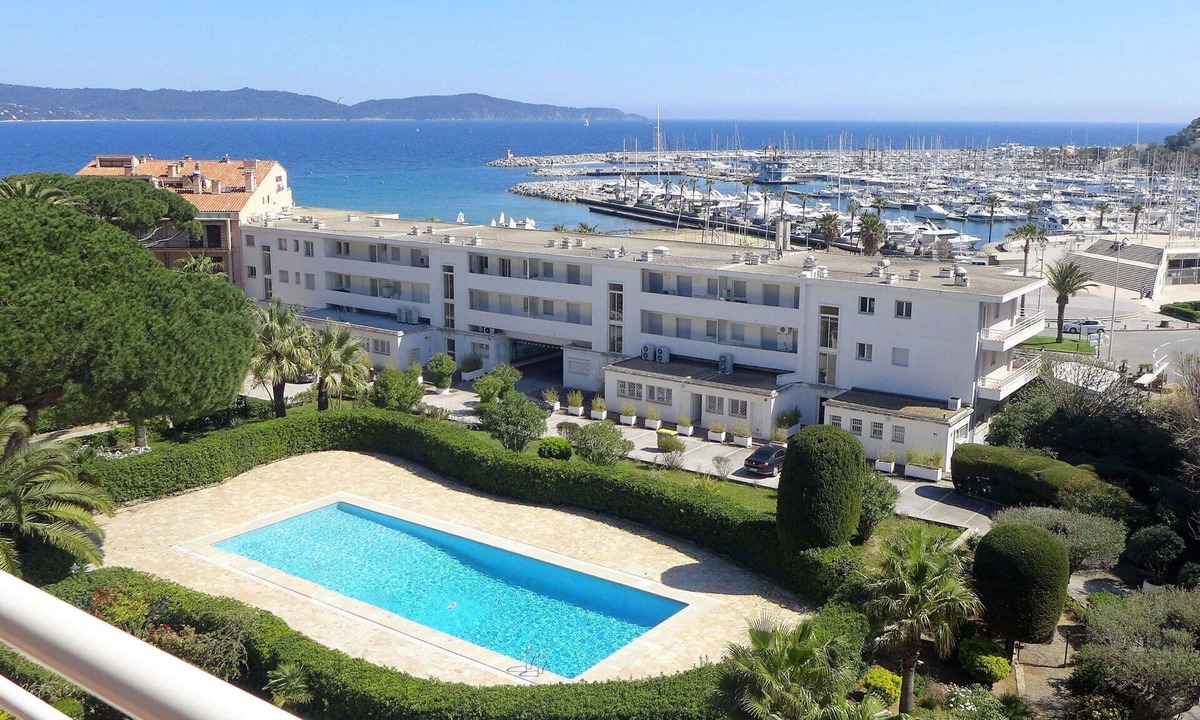 Cavaliere Apartment | Cosy apartment for 6 guests with A/C, pool, WIFI, TV and terrace