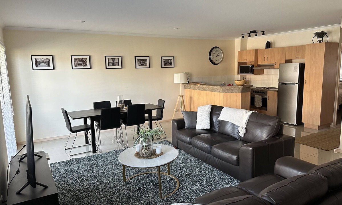 North Adelaide Apartment | Cosy Apartment close to everything