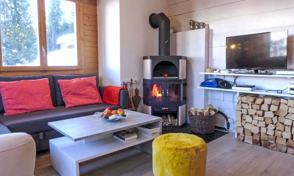 Buerchen Apartment | Cosy apartment for 4 people with WIFI, TV, balcony and parking