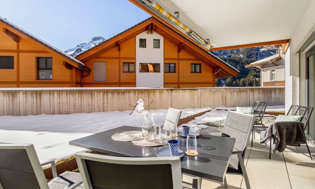 Blausee Apartment | Cosy apartment for 4 people with WIFI, TV, terrace and panoramic view