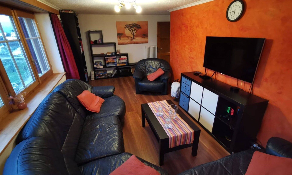 Riederalp Apartment | Cosy apartment for 6 guests with WIFI, TV and balcony