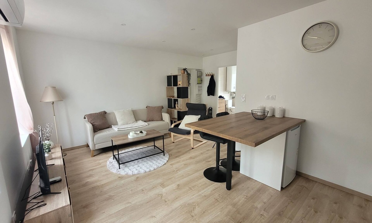 Commentry Apartment | Cosy apartment