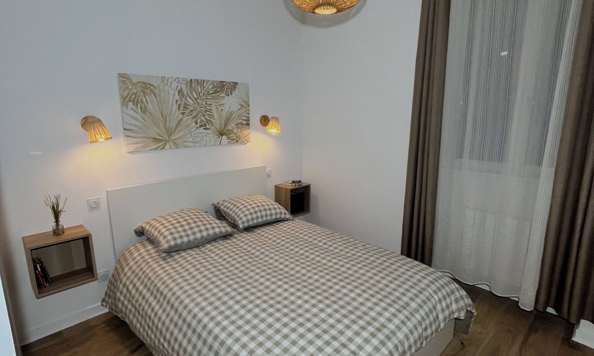 Tarare Apartment | Cosy apartment