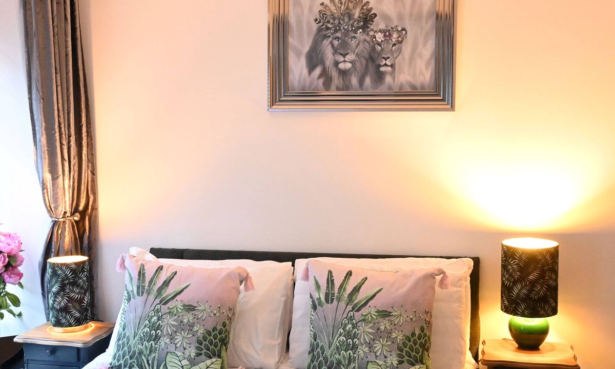 Kendal Apartment | Cosy Apartment