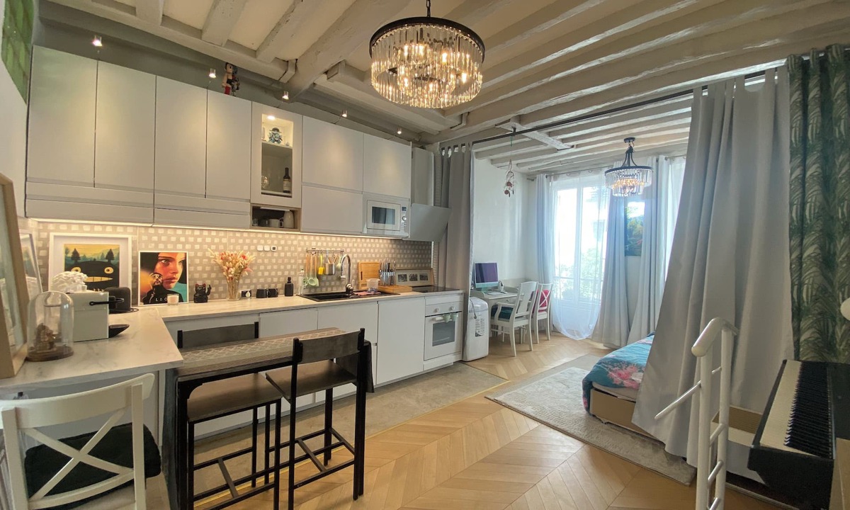 Sorbonne Apartment | Cosy apartment in saint Michel-Notre Dame Paris Center