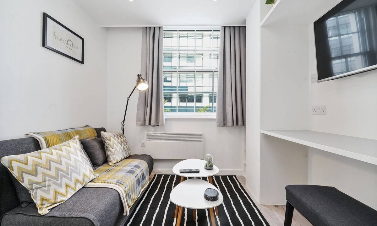 Bishopsgate Apartment | Cosy Apartment in the Heart of the City