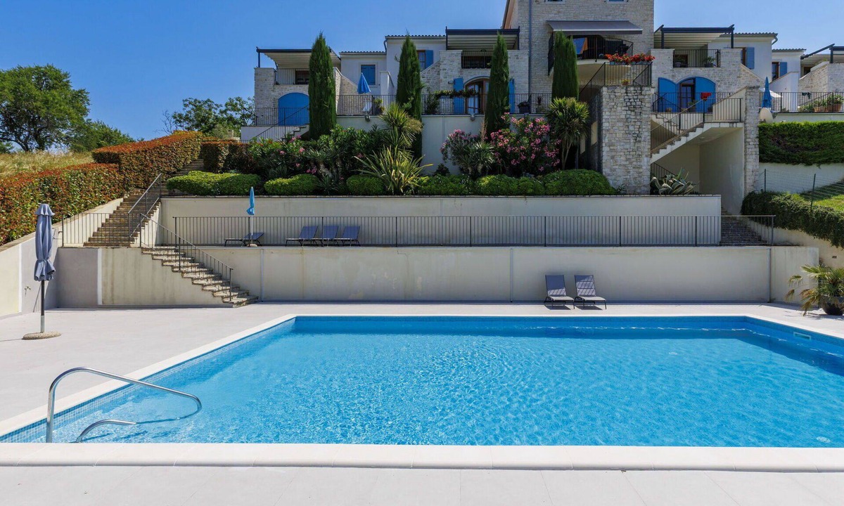 Bibali House | Cosy apartment in villa for 5 people with A/C, WIFI, pool, TV and terrace
