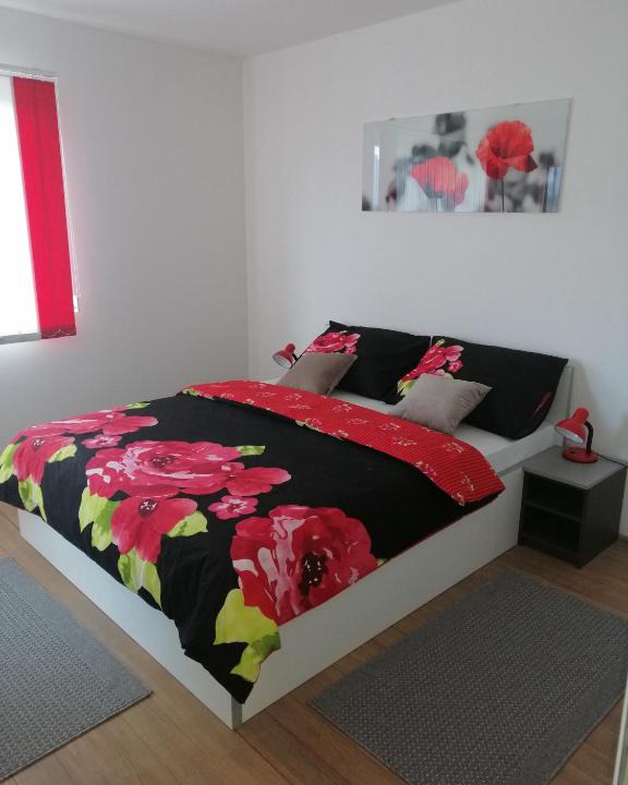 Vrata Apartment | Cosy apartment ROAD A6
