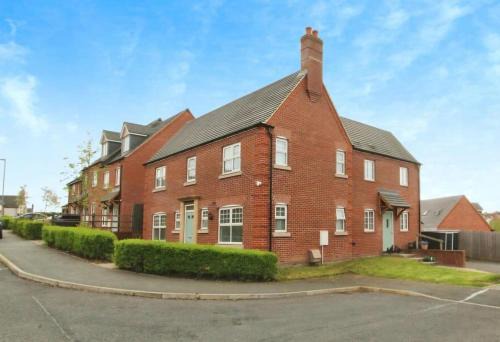 Edwinstowe House | Cosy B & B